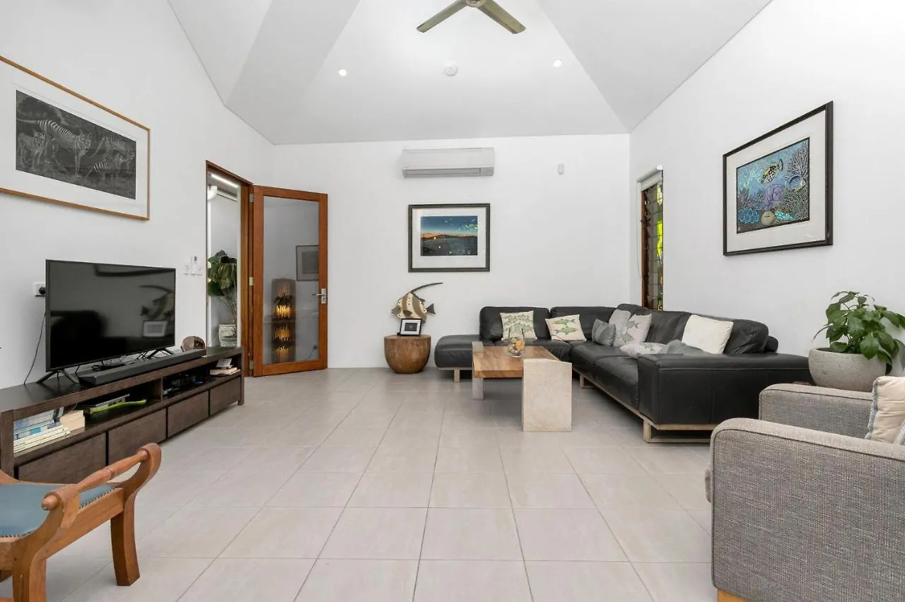 Belle Escapes Luxury Reef Villa Palm Cove