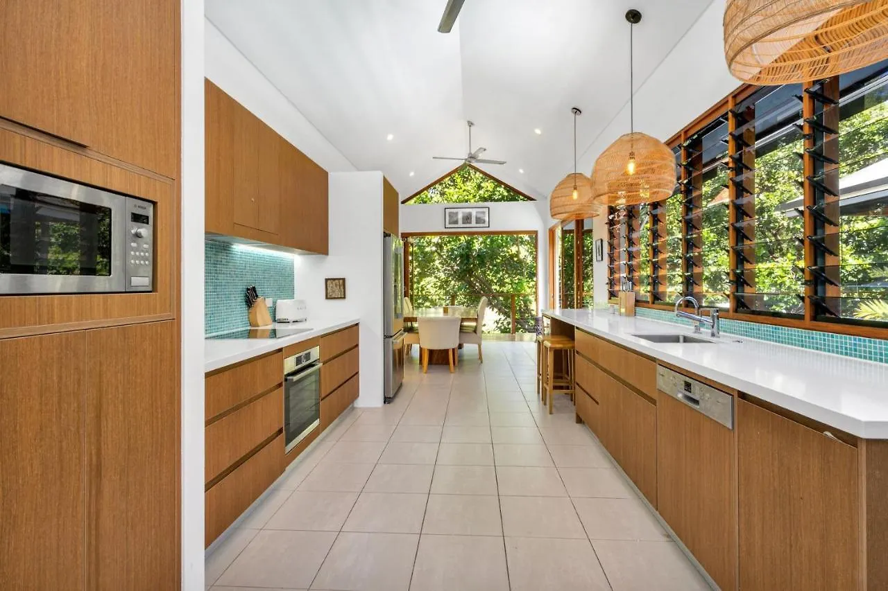 Belle Escapes Luxury Reef Villa Palm Cove